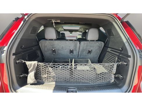 Certified 2024 Chevrolet Traverse RS w/ LPO, Floor Liner Package AWD/4WD image 30