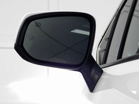 Used 2021 Toyota Sienna XLE image 21