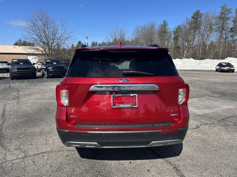 Certified 2020 Ford Explorer XLT w/ Equipment Group 202A AWD/4WD image 5