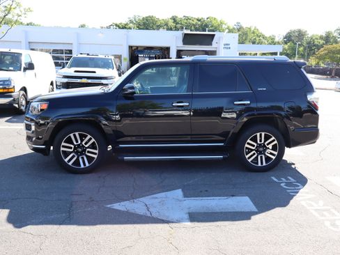 Used 2020 Toyota 4Runner Limited RWD image 18
