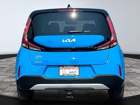 Certified 2025 Kia Soul S FWD image 5