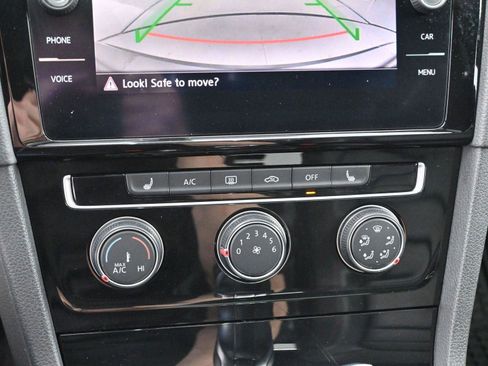 Used 2019 Volkswagen GTI SE w/ SE Experience Package image 23