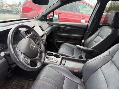 Used 2022 Honda Pilot TrailSport image 1