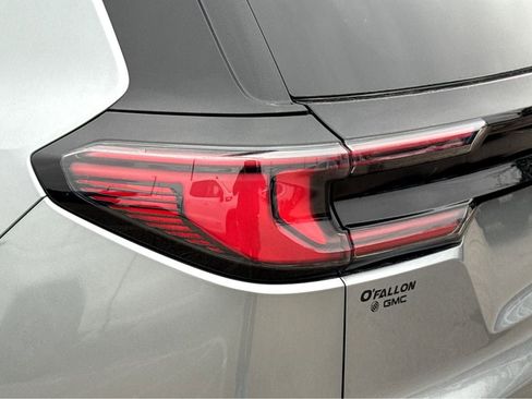 New 2026 GMC Acadia Elevation w/ LPO, Floor Liner Package FWD image 21