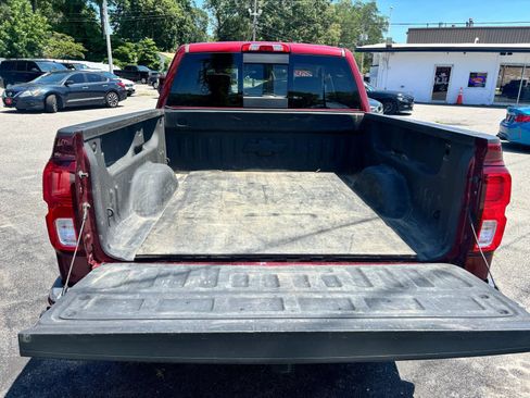 Used 2017 Chevrolet Silverado 1500 High Country AWD/4WD image 5