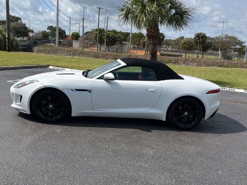 Used 2014 Jaguar F-TYPE S image 2