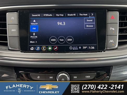 Used 2024 Buick Enclave Essence w/ Experience Buick Package AWD/4WD image 29
