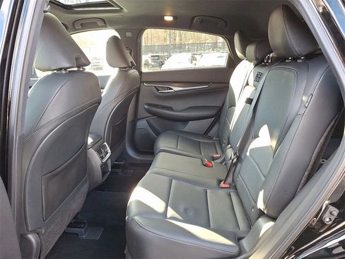 Certified 2024 INFINITI QX55 Luxe w/ Cargo Package image 11