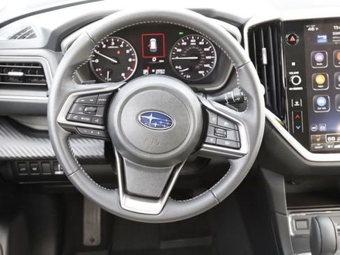 Certified 2025 Subaru Ascent Premium w/ Premium Package image 22