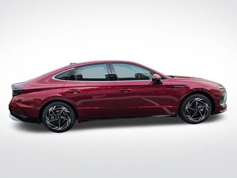 Used 2025 Hyundai Sonata SEL FWD image 8