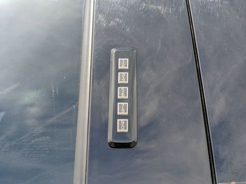 Used 2022 Ford F250 Lariat w/ Lariat Ultimate Package image 29