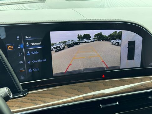 Certified 2024 Cadillac Escalade Sport Platinum AWD/4WD image 37