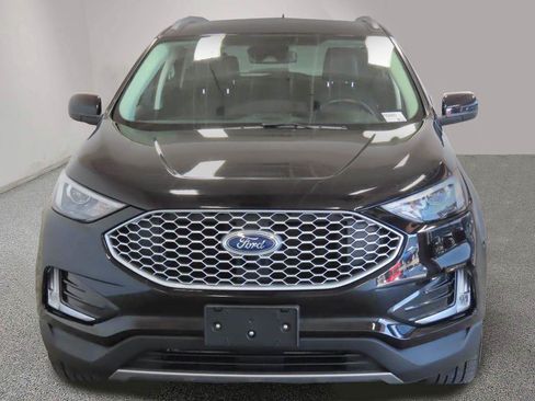 Used 2023 Ford Edge SEL w/ Convenience Package AWD/4WD image 2