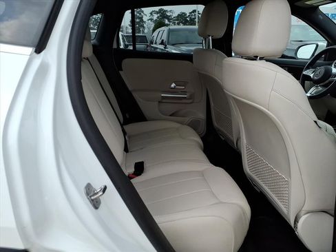 Used 2024 Mercedes-Benz GLA 250 image 15