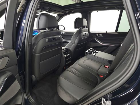 Used 2024 BMW X5 xDrive50e w/ Executive Package AWD/4WD image 39