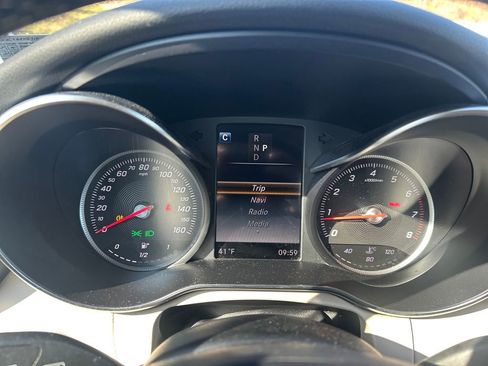 Used 2017 Mercedes-Benz GLC 300 4MATIC image 13