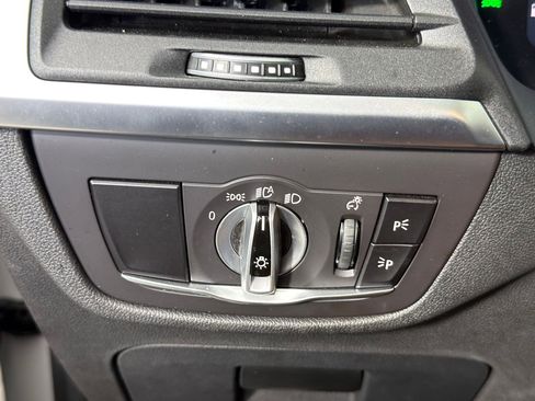 Used 2024 BMW X3 sDrive30i w/ Convenience Package image 16