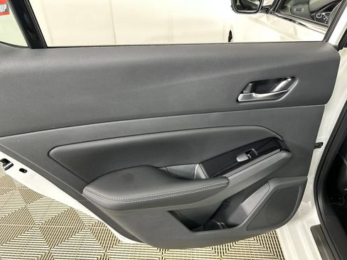 Used 2024 Nissan Altima 2.5 SL AWD/4WD image 16