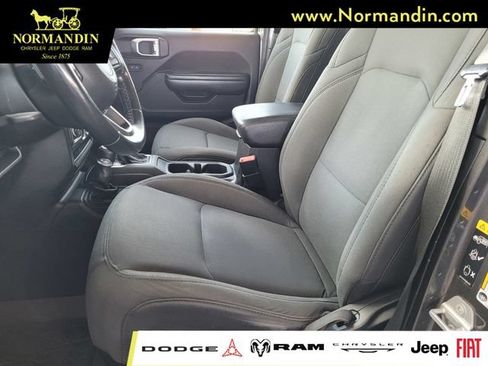 Used 2020 Jeep Wrangler Unlimited Sport AWD/4WD image 16