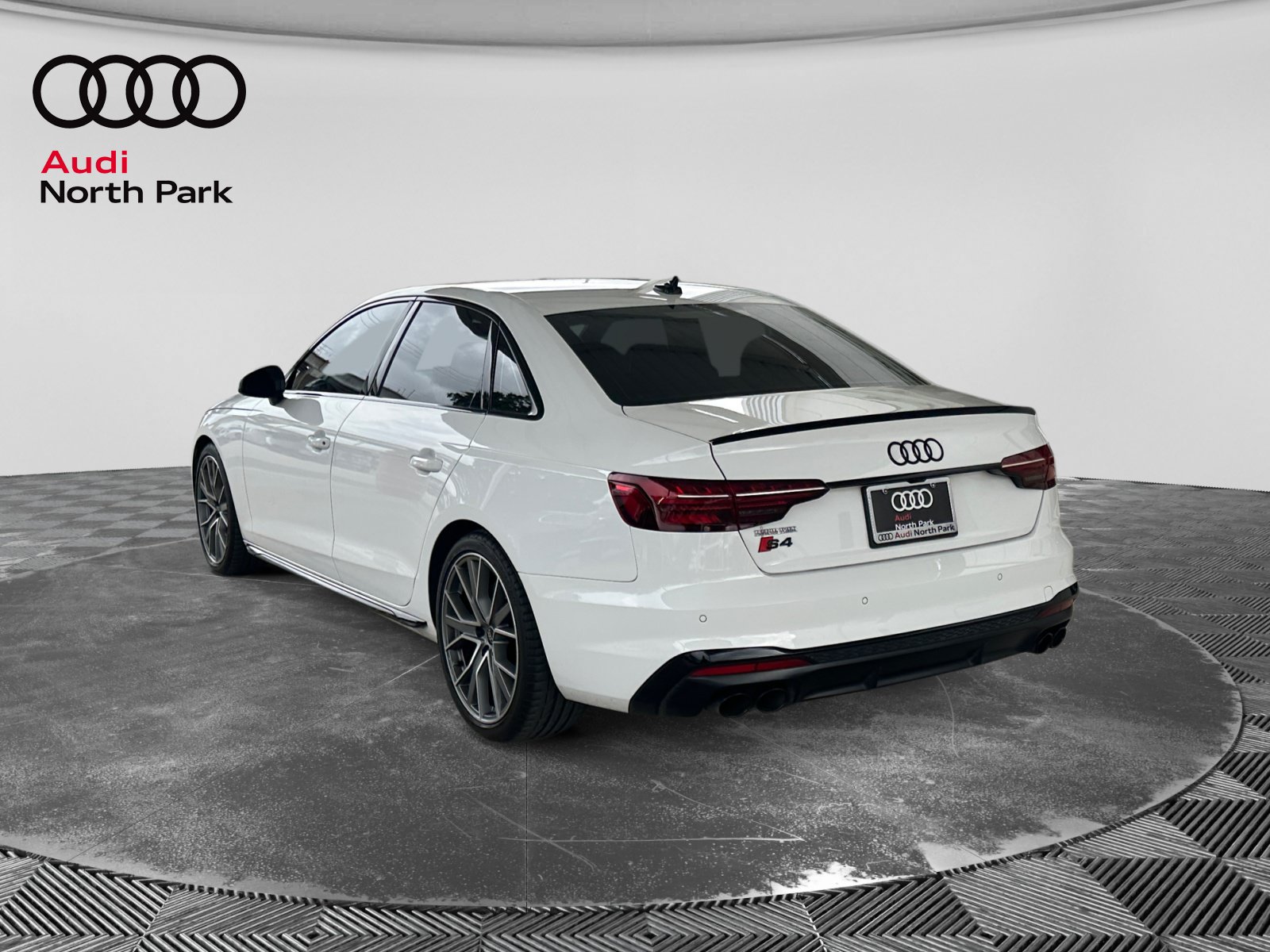Used 2024 Audi S4 Premium Plus AWD/4WD image 3