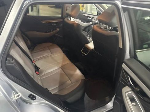 Used 2022 Subaru Outback Limited AWD/4WD image 33