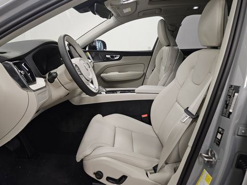 New 2026 Volvo XC60 T8 Ultra w/ Protection Package Premier AWD/4WD image 10