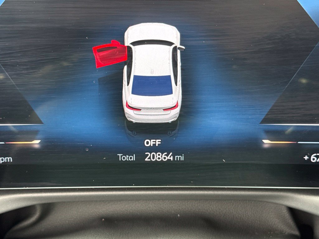 Certified 2024 BMW 330i Sedan w/ Convenience Package RWD image 26