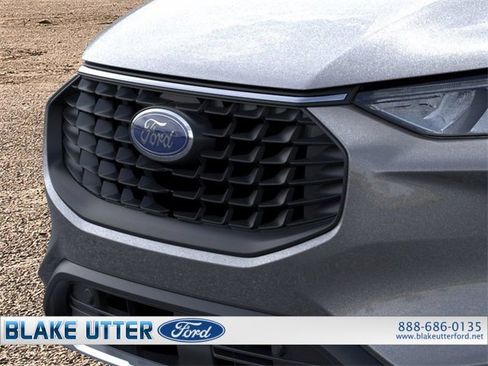 New 2026 Ford Escape SE image 18