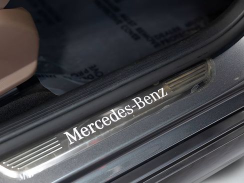 Used 2022 Mercedes-Benz E 450 4MATIC Sedan w/ Driver Assistance Package image 79
