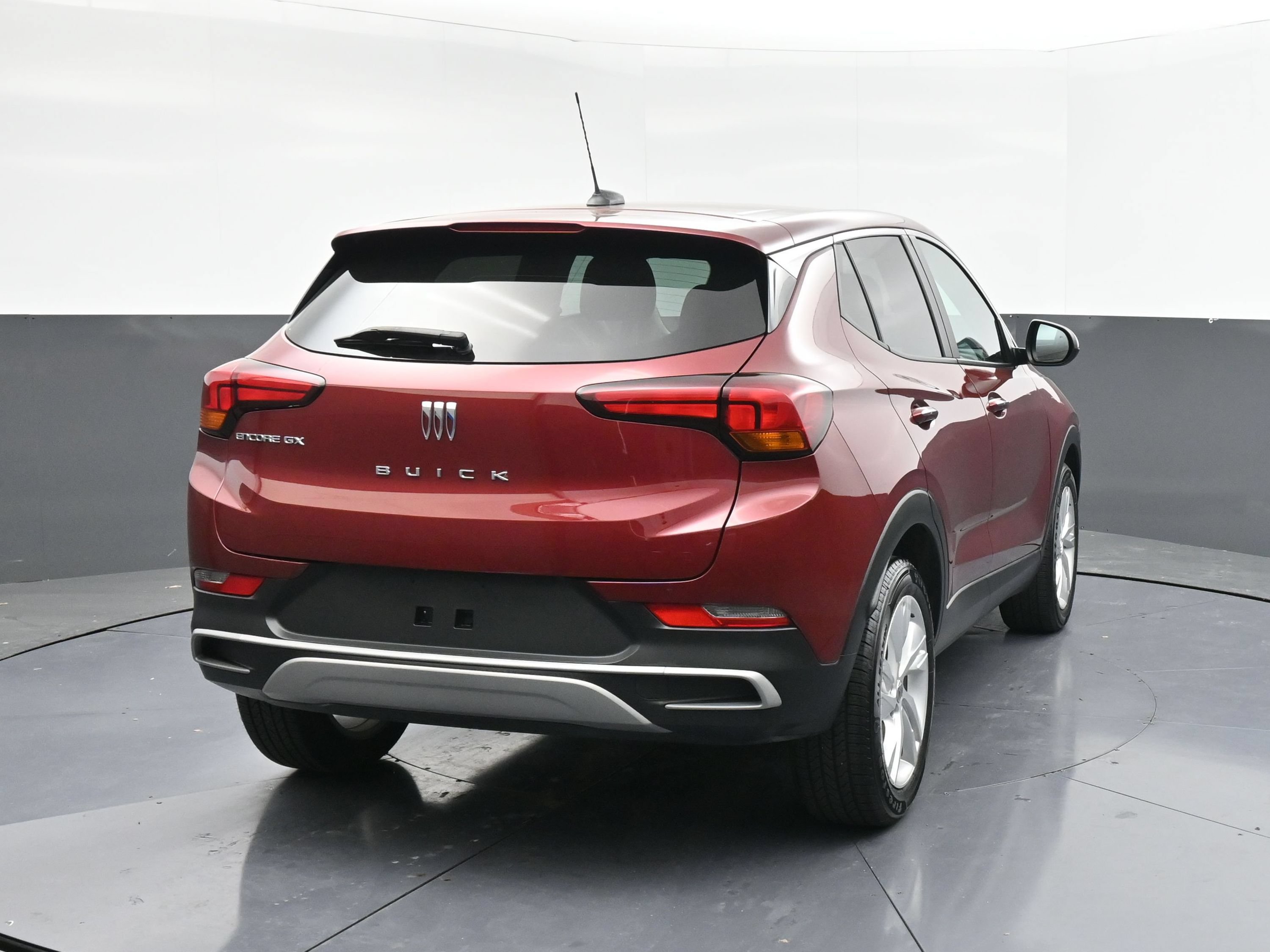 Used 2024 Buick Encore GX Preferred FWD image 8