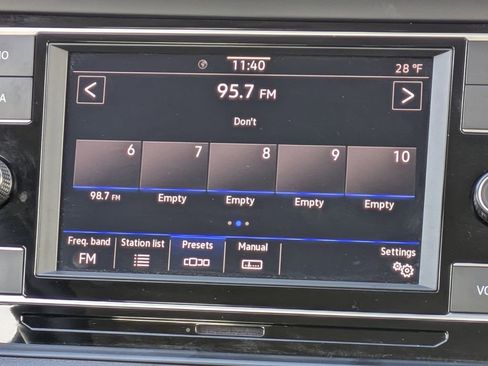 Used 2024 Volkswagen Jetta S image 18