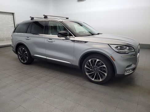Used 2020 Lincoln Aviator Reserve w/ Equipment Group 202A image 11