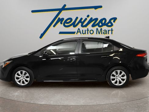 Used 2024 Toyota Corolla LE image 11