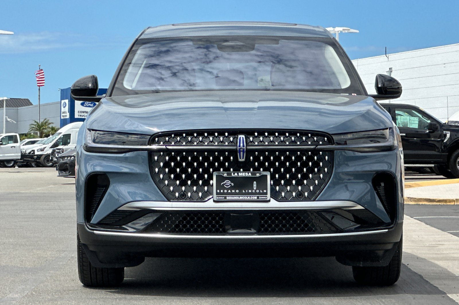 New 2026 Lincoln Nautilus Premier w/ Equipment Group 102A AWD/4WD image 8