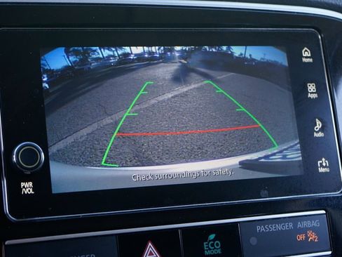 Used 2019 Mitsubishi Outlander SEL image 30