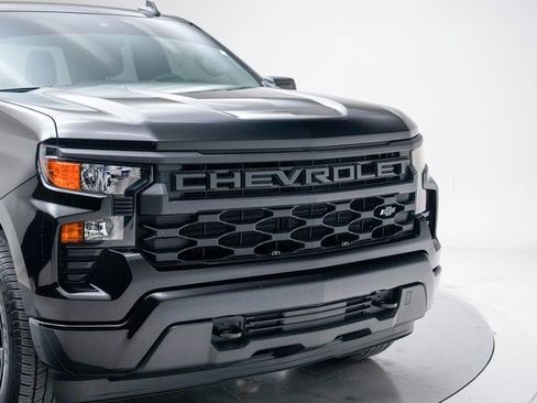 Used 2023 Chevrolet Silverado 1500 Custom w/ LPO, Dark Essentials Package image 12