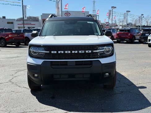 New 2026 Ford Bronco Sport Outer Banks image 2