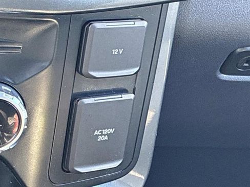 Certified 2023 Ford F150 XLT w/ Equipment Group 302A High image 33