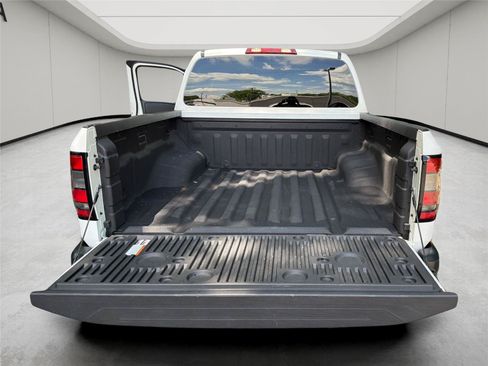 Used 2025 Nissan Frontier S w/ S Utility Package RWD image 12
