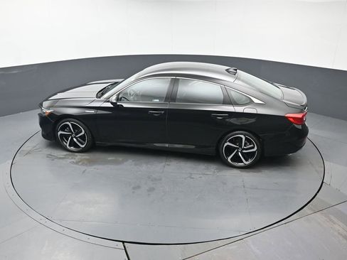 Certified 2022 Honda Accord Sport image 39