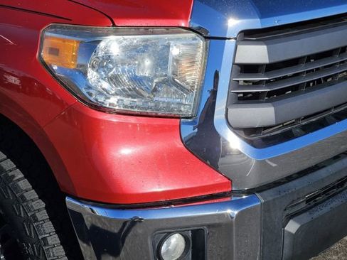 Used 2014 Toyota Tundra SR5 image 8