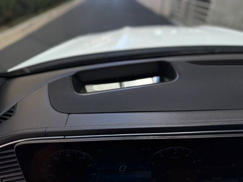 Used 2021 Mercedes-Benz GLS 450 4MATIC image 33