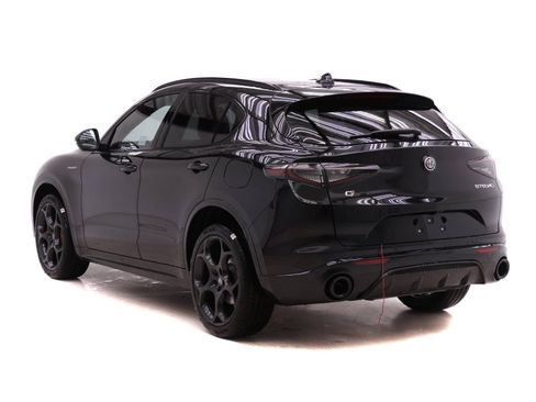 New 2026 Alfa Romeo Stelvio Sprint AWD/4WD image 5