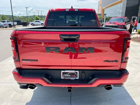 New 2026 RAM 1500 Big Horn AWD/4WD image 17