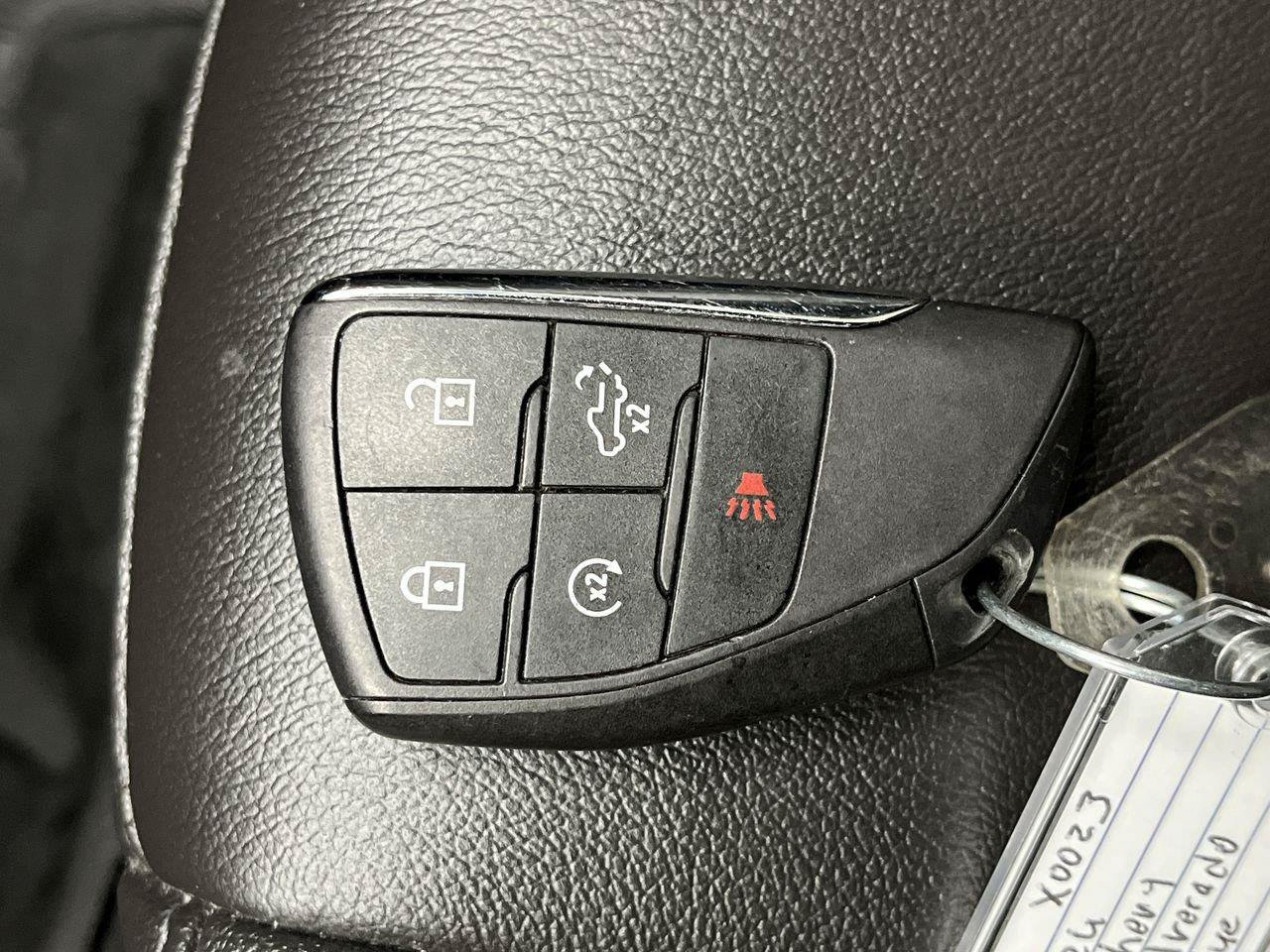 Used 2024 Chevrolet Silverado 1500 RST AWD/4WD image 29