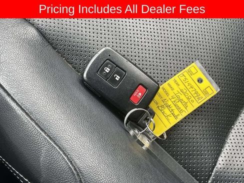 Used 2020 Toyota 4Runner Nightshade AWD/4WD image 36