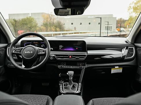 New 2026 Kia Seltos S image 15