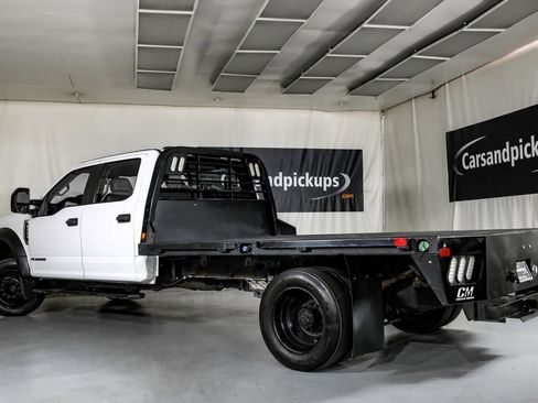 Used 2021 Ford F550 4x4 Crew Cab Super Duty w/ Power Equipment Group image 10