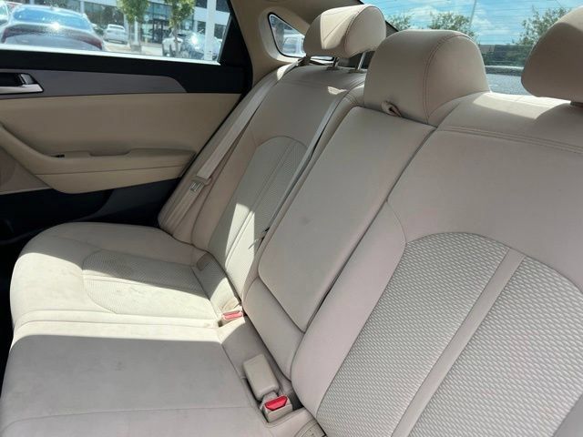 Used 2016 Hyundai Sonata SE FWD image 27