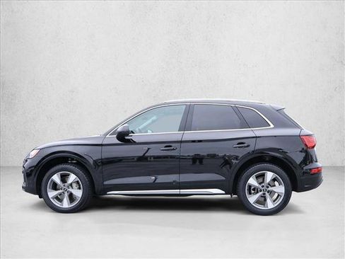 Used 2023 Audi Q5 2.0T Premium Plus w/ Premium Plus Package AWD/4WD image 10